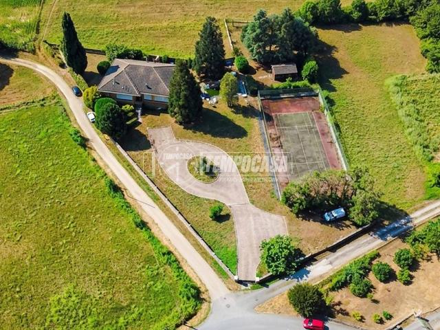 Villa Indipendente in vendita a Ferriera, Piemonte