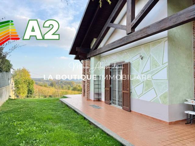 Villa Indipendente in vendita a Piemonte, Asti