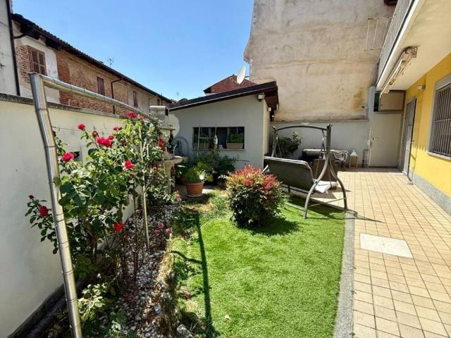 Villa Indipendente in vendita a Buttigliera d'Asti