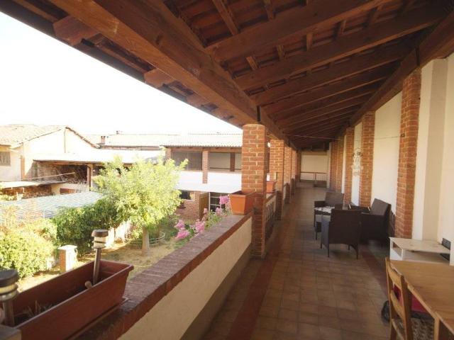 Villa Indipendente in vendita a Piemonte, Asti