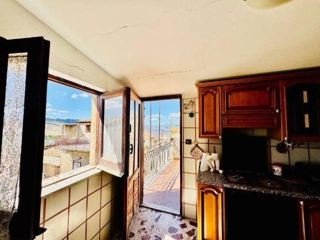 Villa Indipendente in vendita a Caccamo, Sicilia