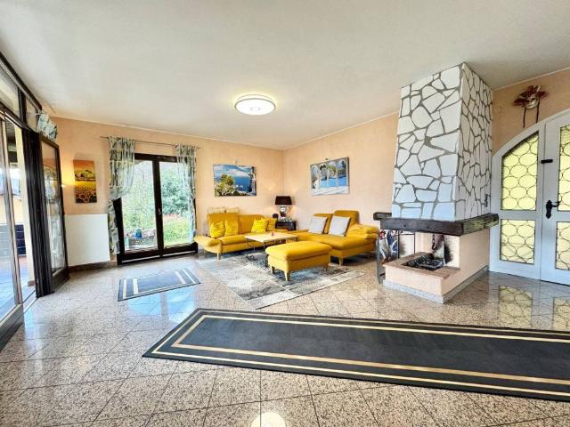 Villa Indipendente in vendita a Comunità Montana del Piambello, Viconago