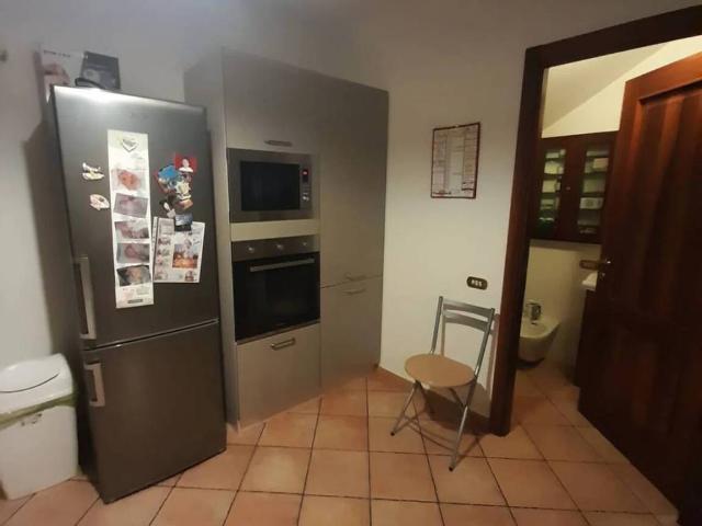 Villa Indipendente in vendita a Terra di Mezzo, Re
