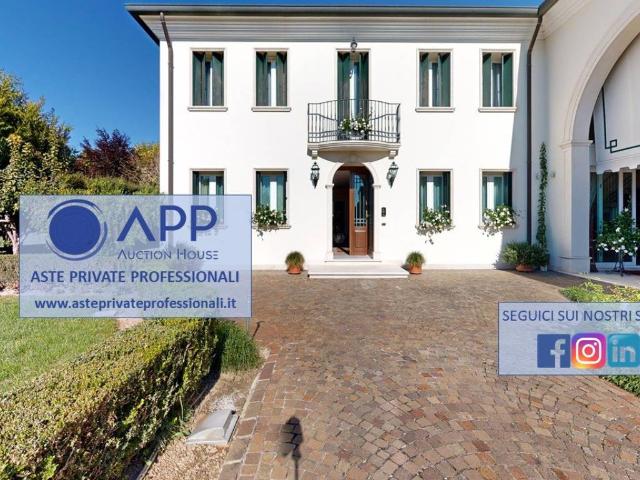 Villa Indipendente in vendita a Cadoneghe, Veneto