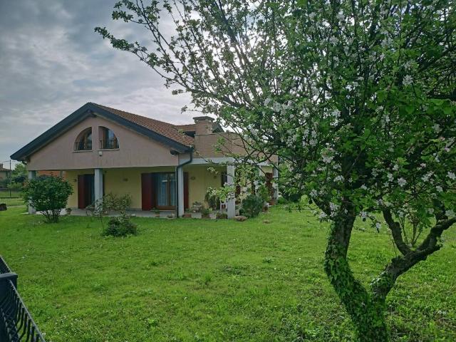 Villa Indipendente in vendita a Cadoneghe, Mejaniga