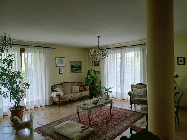 Villa Indipendente in vendita a Cadoneghe, Mejaniga