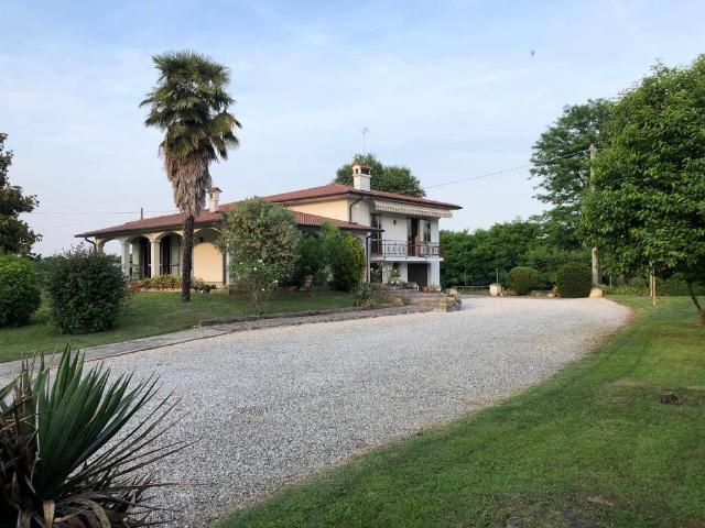 Villa Indipendente in vendita a Bagnoli, Mejaniga