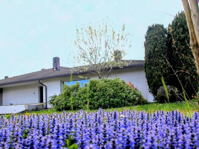 Villa Indipendente in vendita a Bulgorello, Cadorago