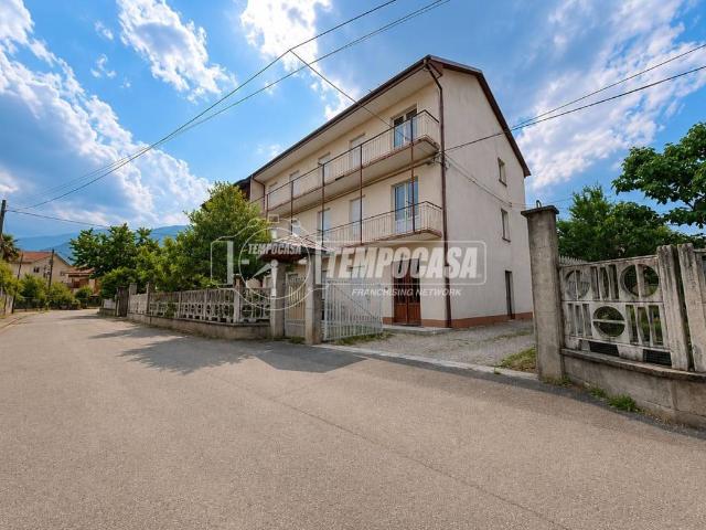 Villa Indipendente in vendita a Unione Montana di Comuni delle Valli di Lanzo, Ceronda e Casternone, Piemonte