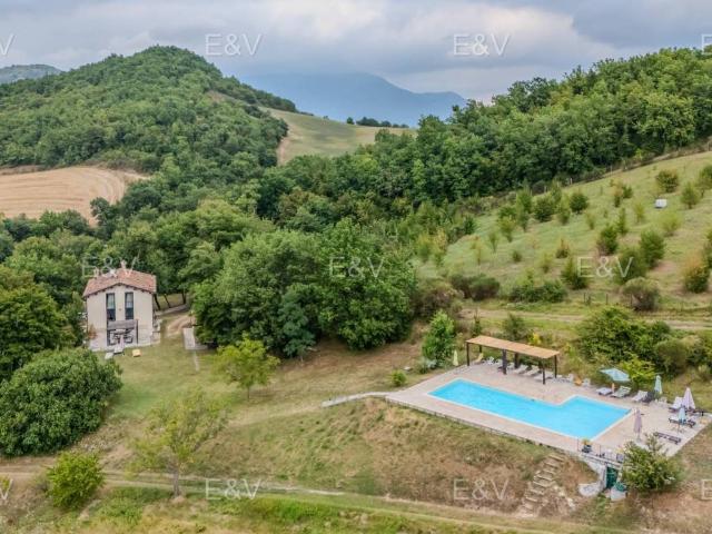 Villa Indipendente in vendita a Marche, Pesaro E Urbino