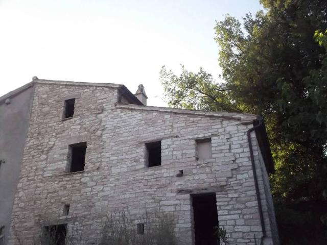 Villa Indipendente in vendita a Marche, Pesaro E Urbino