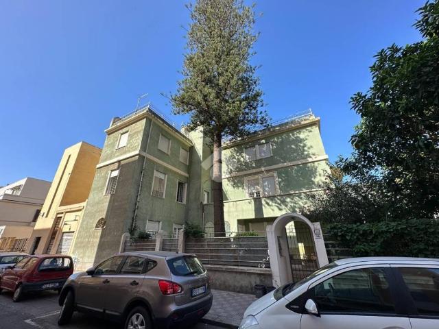 Villa Indipendente in vendita a San Benedetto, Cagliari