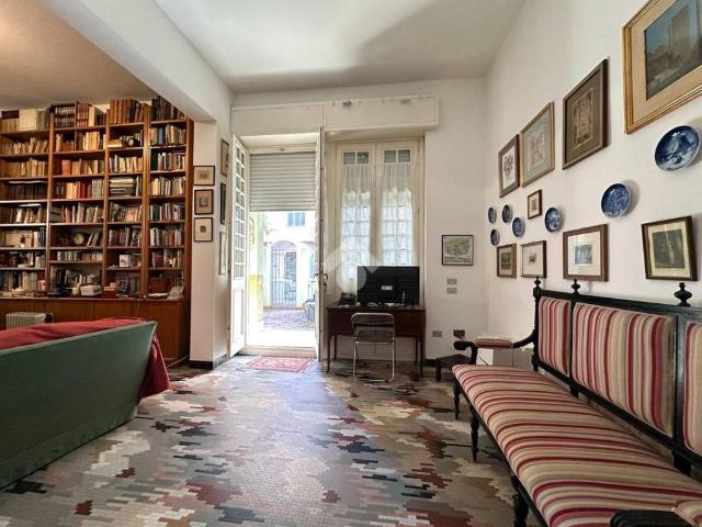 Villa Indipendente in vendita a San Benedetto, Cagliari