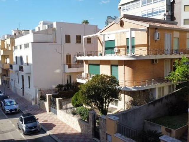 Villa Indipendente in vendita a Bonaria, Cagliari