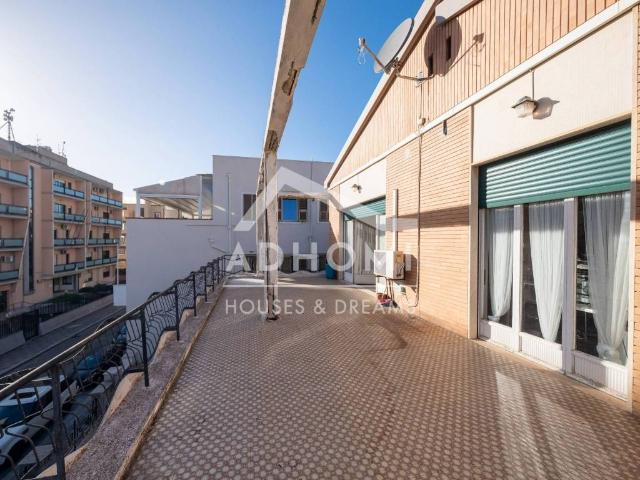 Villa Indipendente in vendita a Bonaria, Cagliari