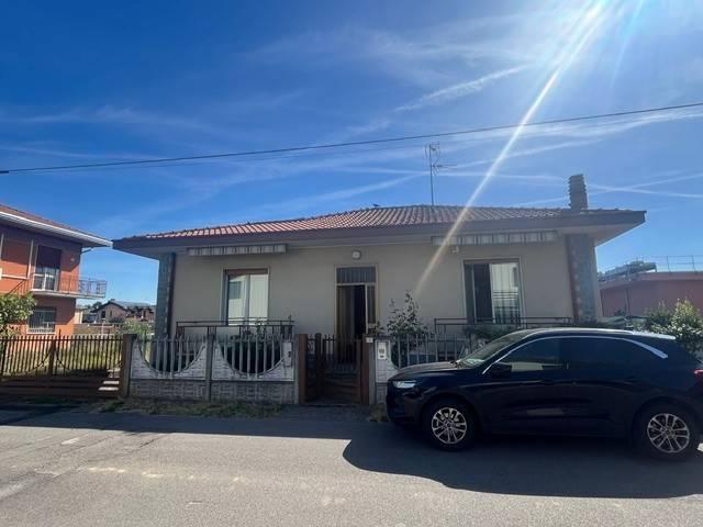 Villa Indipendente in vendita a Bolladello, Cairate