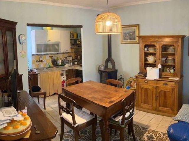 Villa Indipendente in vendita a Cairo Montenotte, Liguria