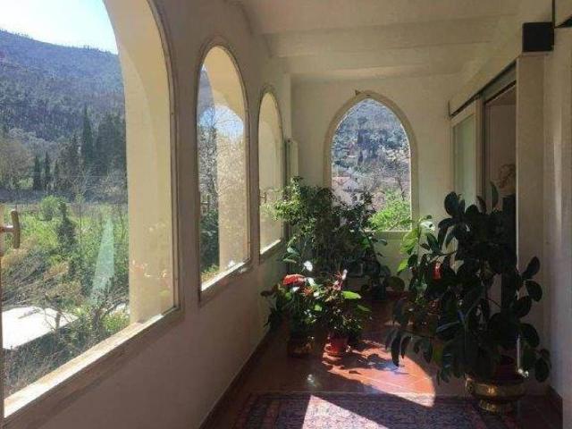 Villa Indipendente in vendita a Montemagno, Calci
