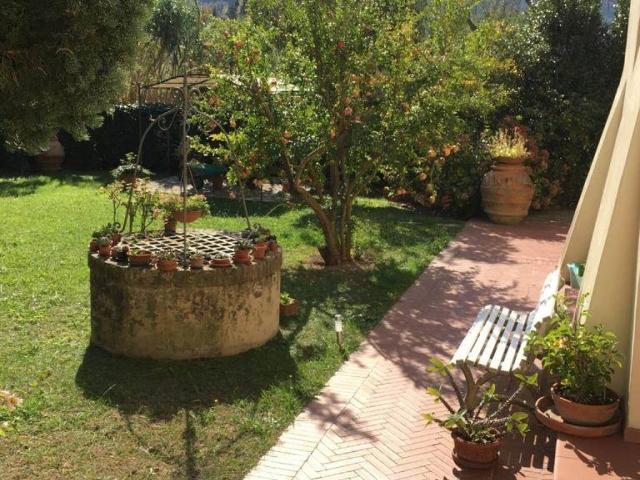 Villa Indipendente in vendita a Montemagno, Calci