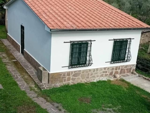 Villa Indipendente in vendita a Montemagno, Calci