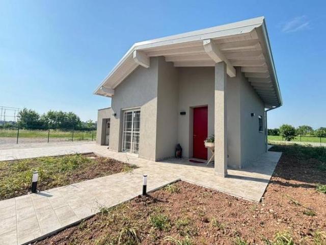 Villa Indipendente in vendita a Prati, Calcinato