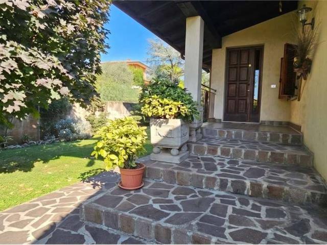 Villa Indipendente in vendita a Ponte San Marco, Calcinato
