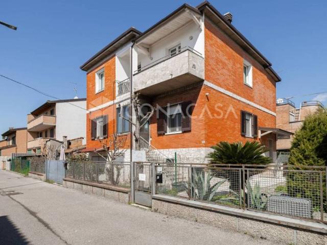 Villa Indipendente in vendita a Unione Terre d'Acqua, Calderara Di Reno