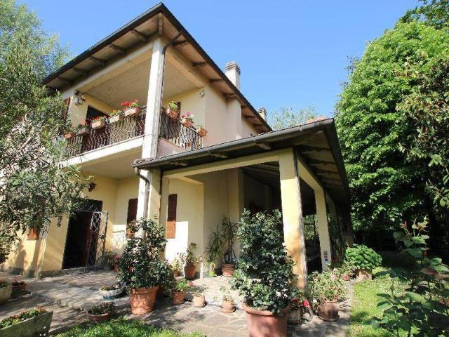 Villa Indipendente in vendita a Unione Terre d'Acqua, Calderara Di Reno