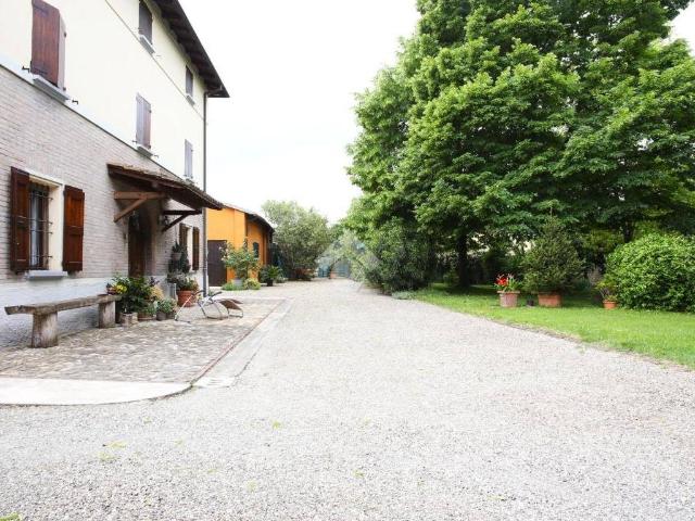 Villa Indipendente in vendita a Bargellino, Calderara di Reno
