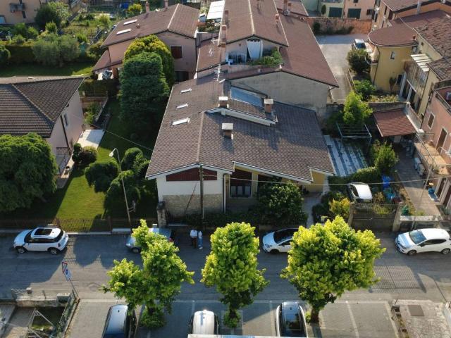 Villa Indipendente in vendita a Caldiero, Veneto