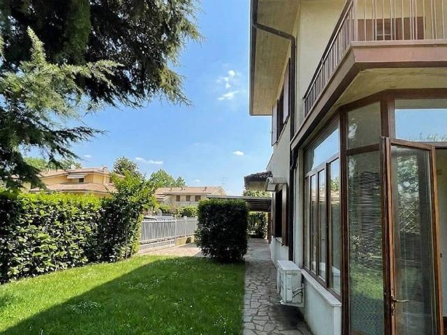 Villa Indipendente in vendita a Caldogno, Veneto