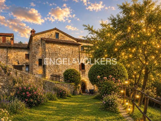 Villa Indipendente in vendita a Calestano, Reggio Emilia