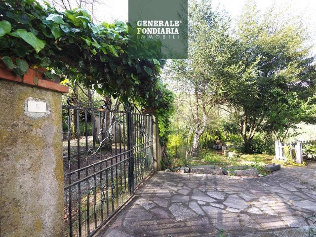Villa Indipendente in vendita a Calice Al Cornoviglio, Liguria