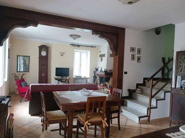 Villa Indipendente in vendita a Calizzano, Liguria