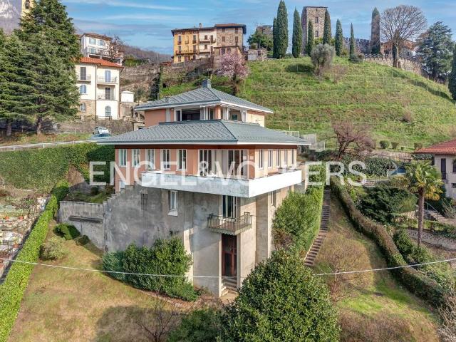 Villa Indipendente in vendita a Calolziocorte, Lombardia
