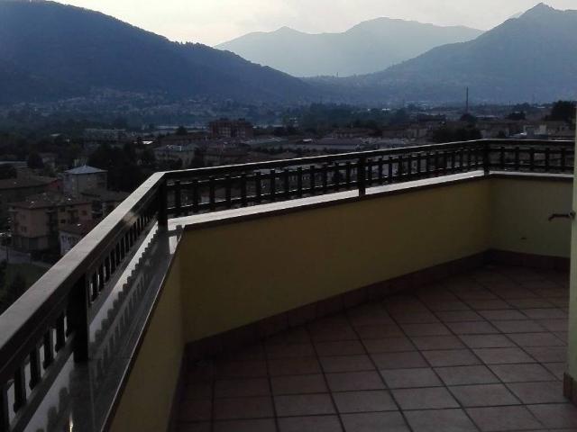 Villa Indipendente in vendita a Sala, Calolziocorte