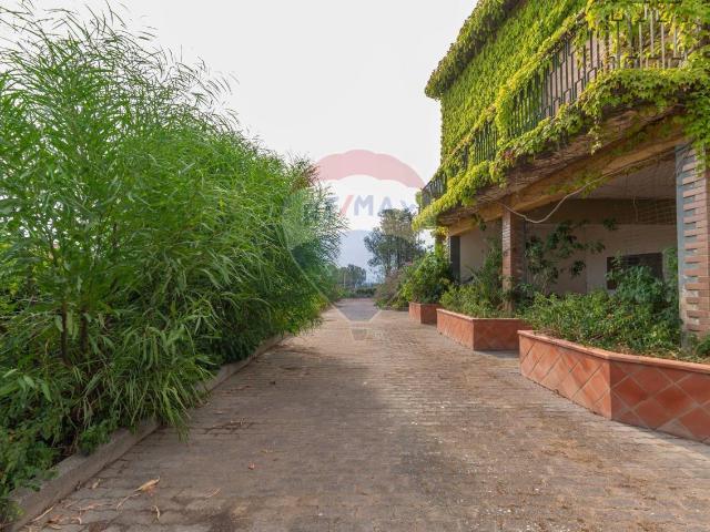 Villa Indipendente in vendita a Caltagirone, Sicilia