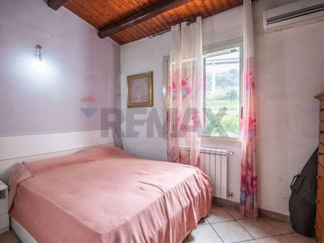 Villa Indipendente in vendita a Semini, Caltagirone