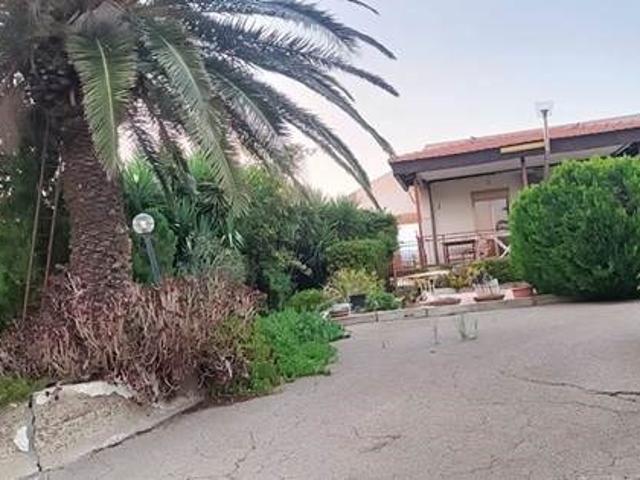 Villa Indipendente in vendita a Prestianni, Caltanissetta