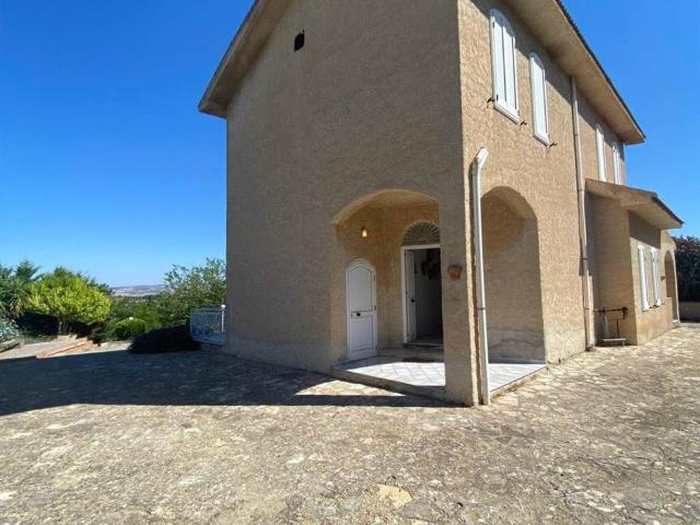Villa Indipendente in vendita a San Luca, Caltanissetta