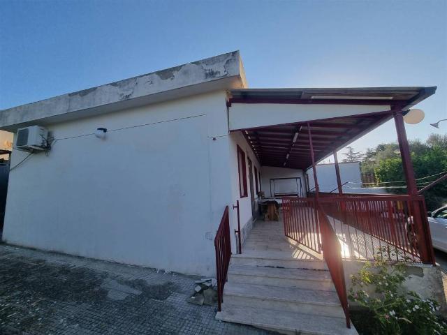 Villa Indipendente in vendita a Caltanissetta, Sicilia