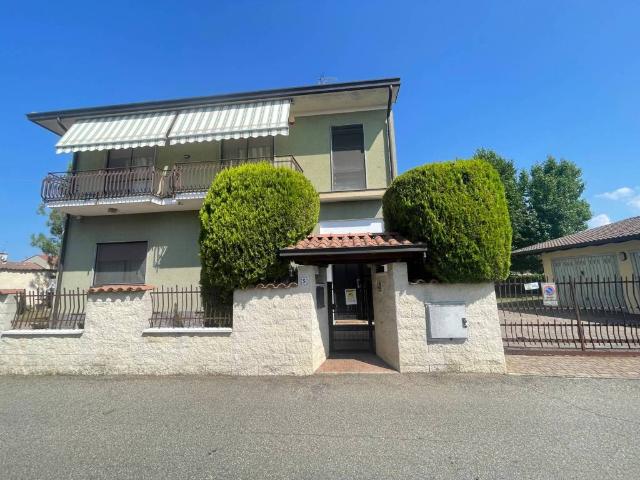 Villa Indipendente in vendita a Piemonte, Novara