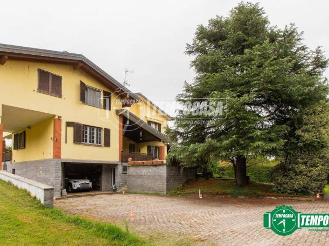 Villa Indipendente in vendita a Piemonte, Novara