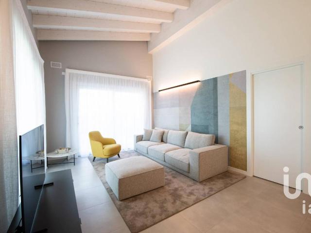 Villa Indipendente in vendita a Calvagese Della Riviera, Lombardia