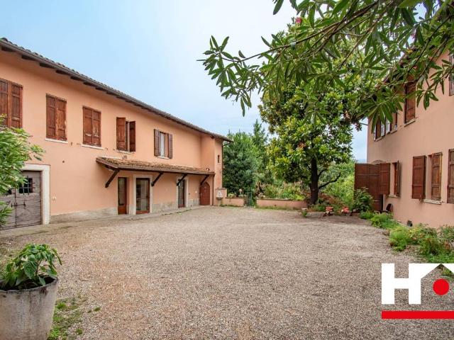 Villa Indipendente in vendita a Calvagese Della Riviera, Lombardia