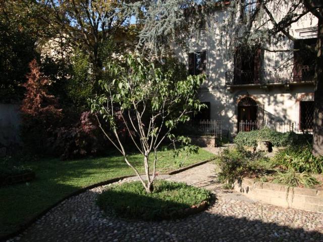 Villa Indipendente in vendita a Calvenzano, Lombardia