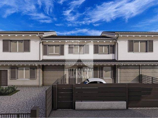 Villa Indipendente in vendita a Calvenzano, Lombardia