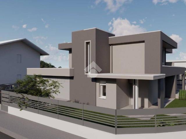 Villa Indipendente in vendita a Calvenzano, Lombardia