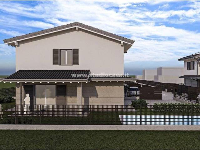 Villa Indipendente in vendita a Calvenzano, Lombardia