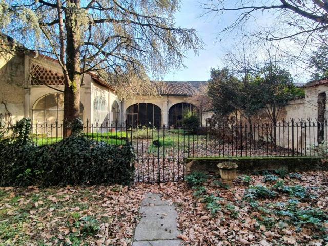 Villa Indipendente in vendita a Calvenzano, Lombardia